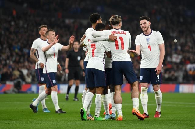 九游娱乐官网-【热身赛】斯特林传射 英格兰3比0胜10人科特迪瓦