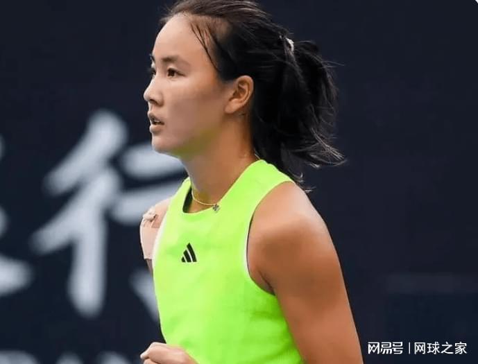 九游娱乐-袁悦决胜盘好牌打烂无缘正赛，郑钦文险胜邦女郎被调侃赢得不漂亮